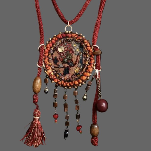 Twisted Medallion