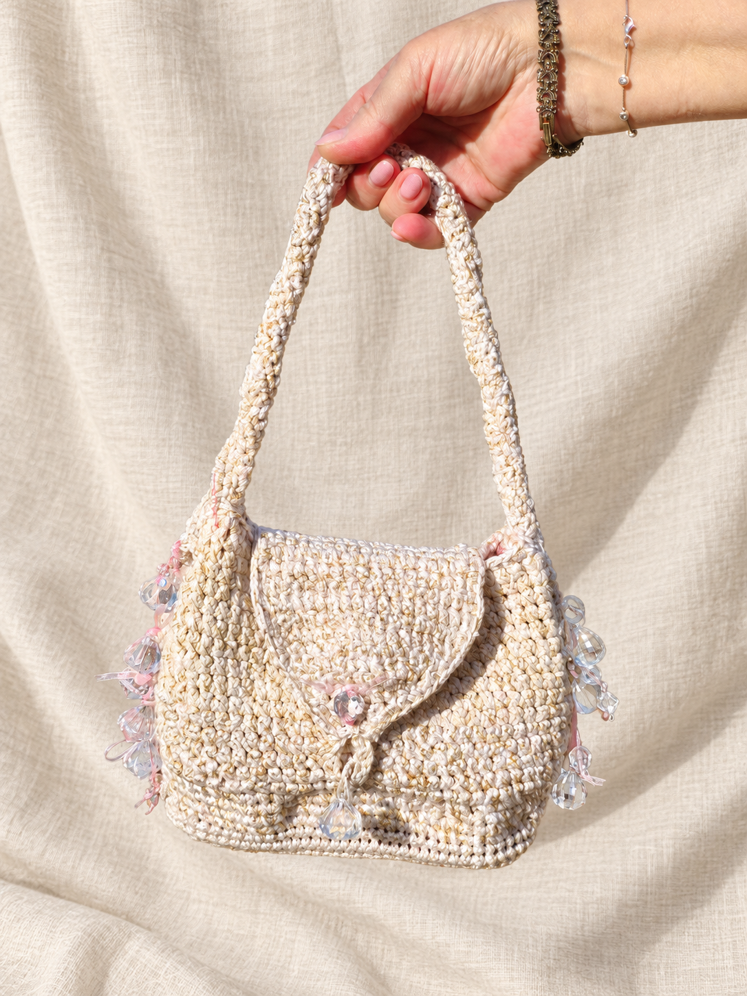 Pudrowe Złoto — torebka textile art z kryształkami