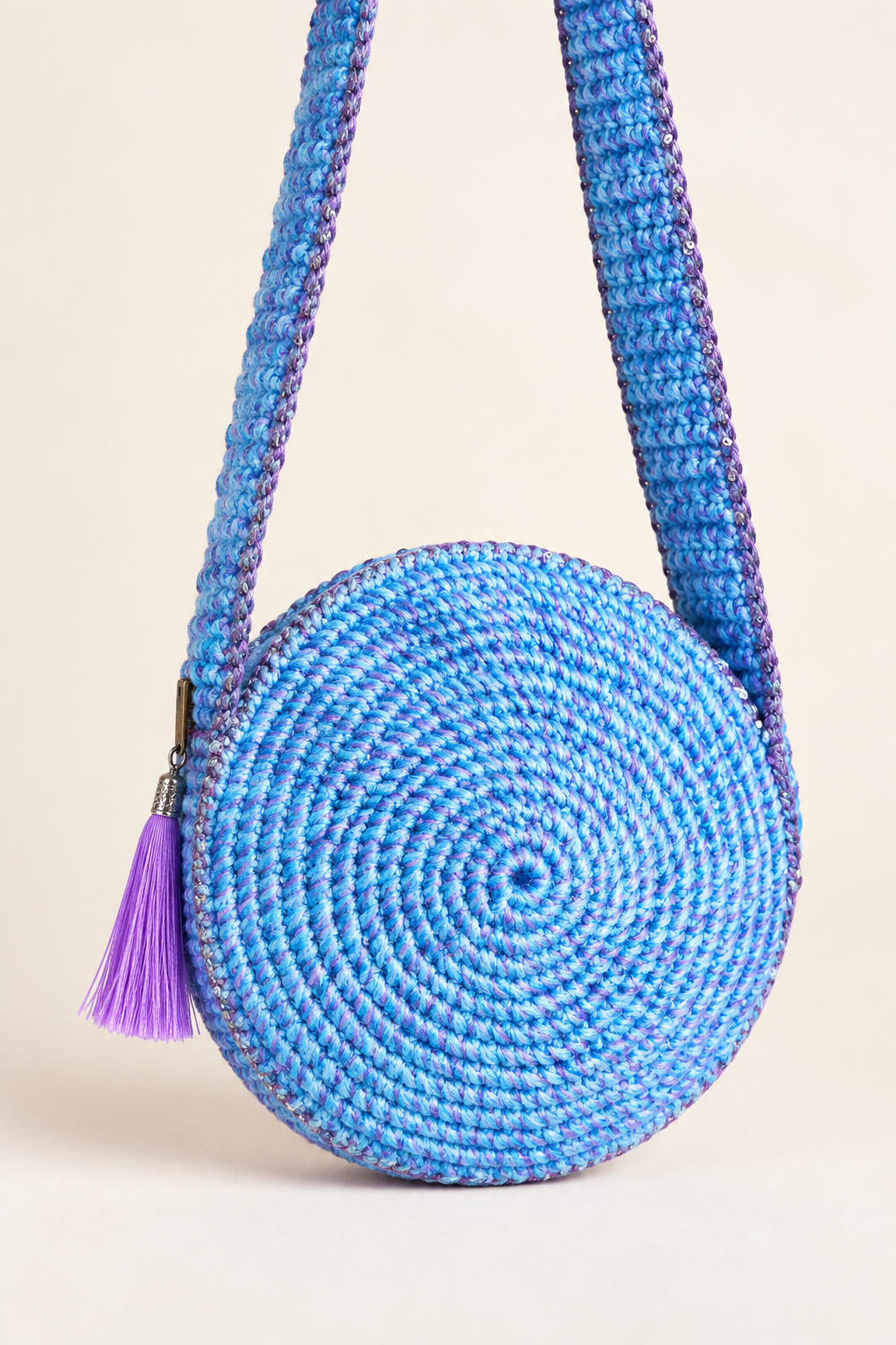 Dandelion Dreams round blue handmade handbag – back view
